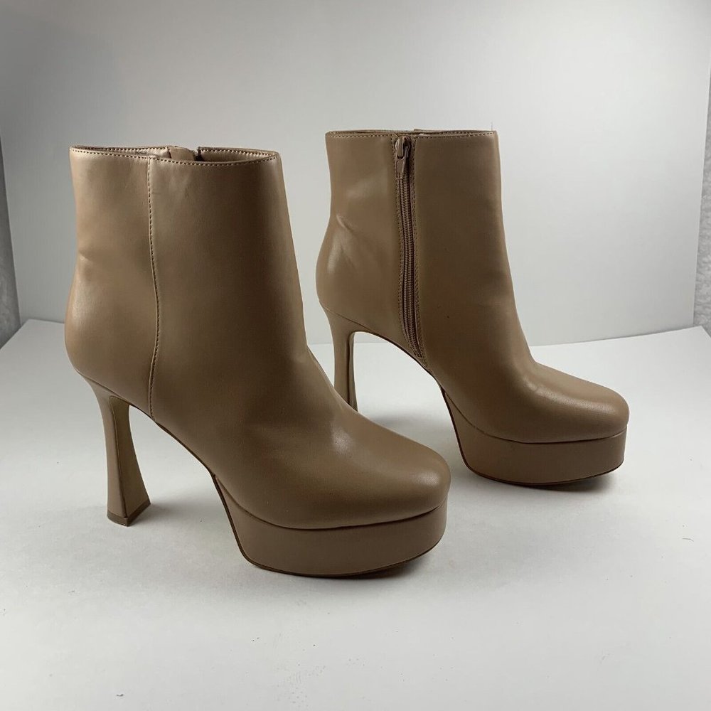 INC Alize 10015984300 Booties Womens 8M Beige Round Toe Side Zip Spool Heel 8057